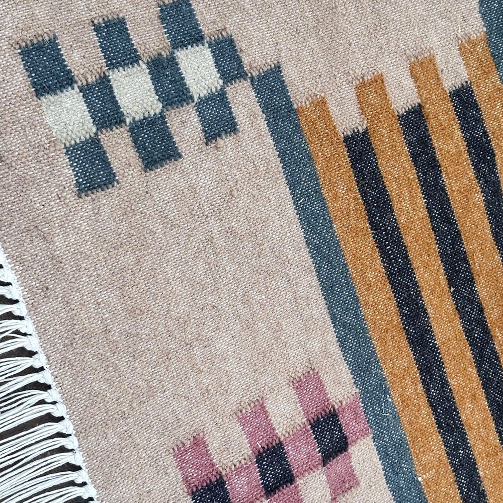 Handcrafted Wool Multicolor Vintage Dhurrie For Living